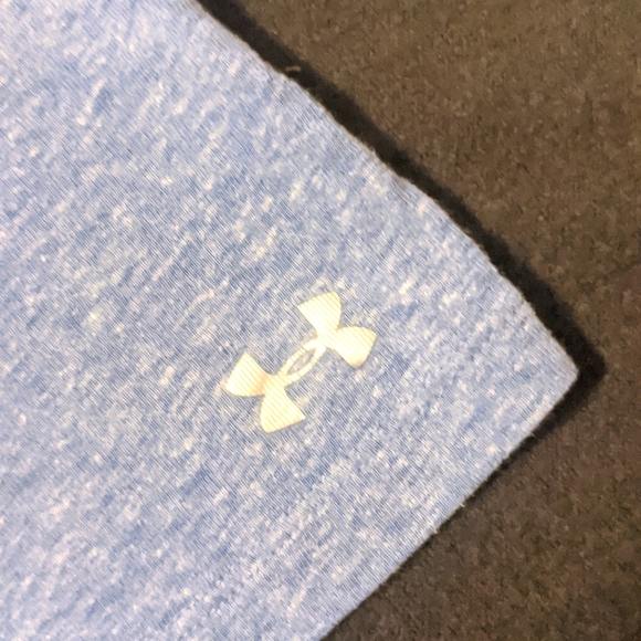 Superman-Under Armour women's top - Picture 4 of 6